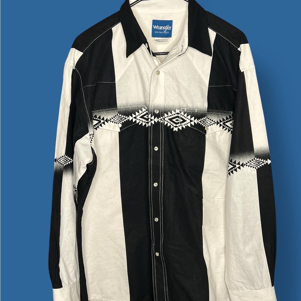 Vintage Wrangler Monochrome Western Aztec Pearl Snaps Shirt